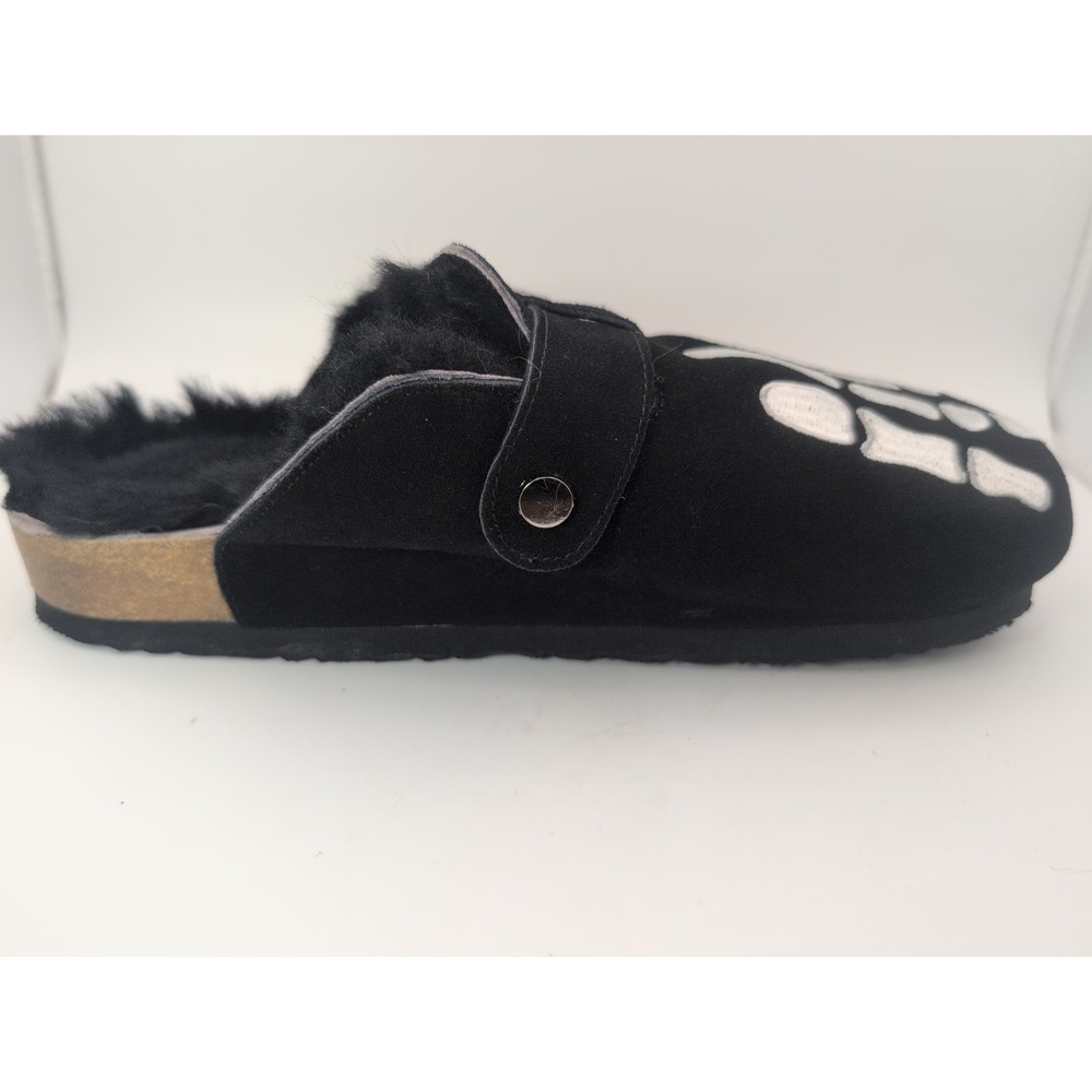 Black Skeleton Embroidered Clogs Fuzzy Soft Black Interior Women's 7 Halloween - Picture 5 of 9
